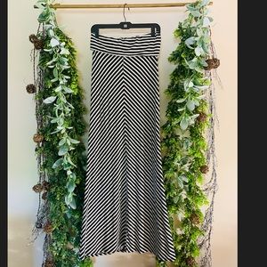 Nollie Empire Maxi Skirt